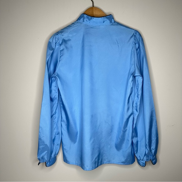 Vintage Susan Van Heusen Womens Mandarin Collar Light Blue Long Sleeve Blouse 10 - Picture 2 of 9